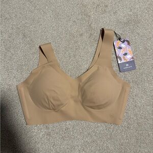 Brand new HONEYLOVE Bra
